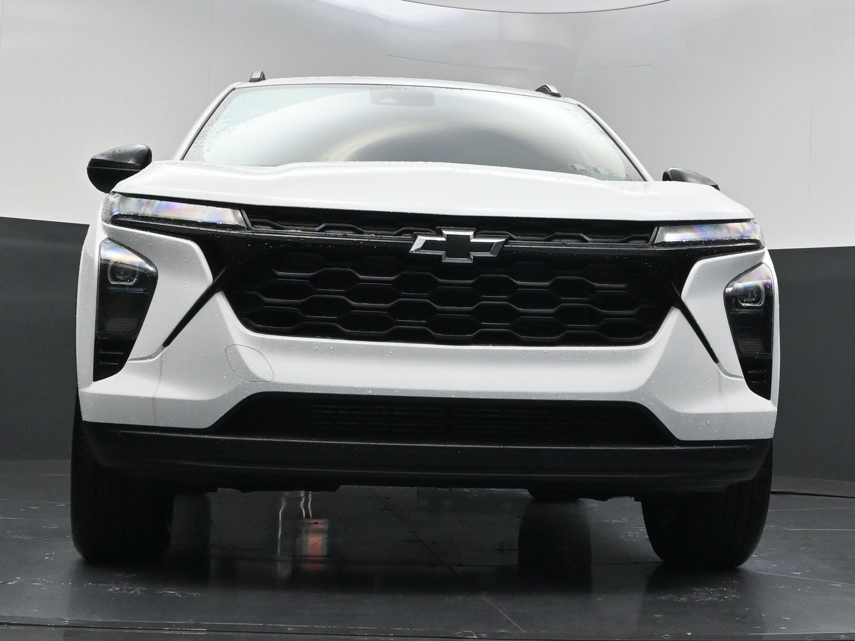 New 2026 Chevrolet Trax LT w/ Driver Confidence Package FWD image 38
