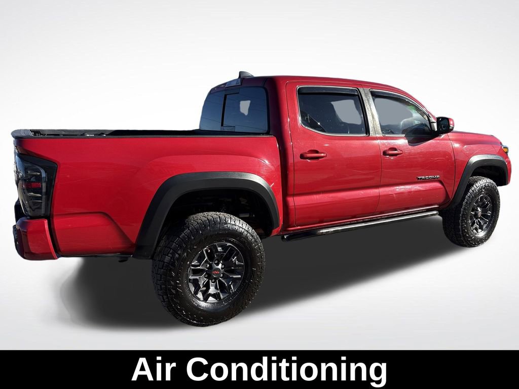 Used 2021 Toyota Tacoma TRD Off-Road w/ Technology Package image 6