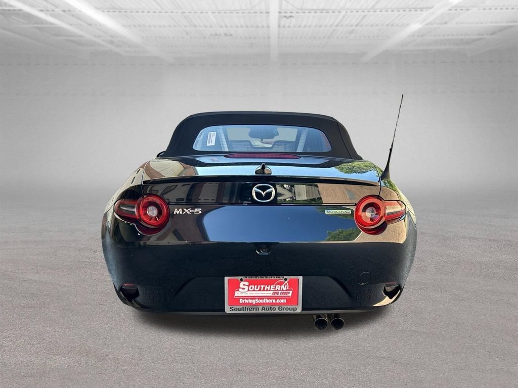 New 2026 MAZDA MX-5 Miata Club RWD image 4