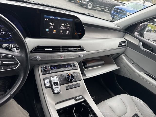 Used 2020 Hyundai Palisade SEL w/ Premium Package AWD/4WD image 23