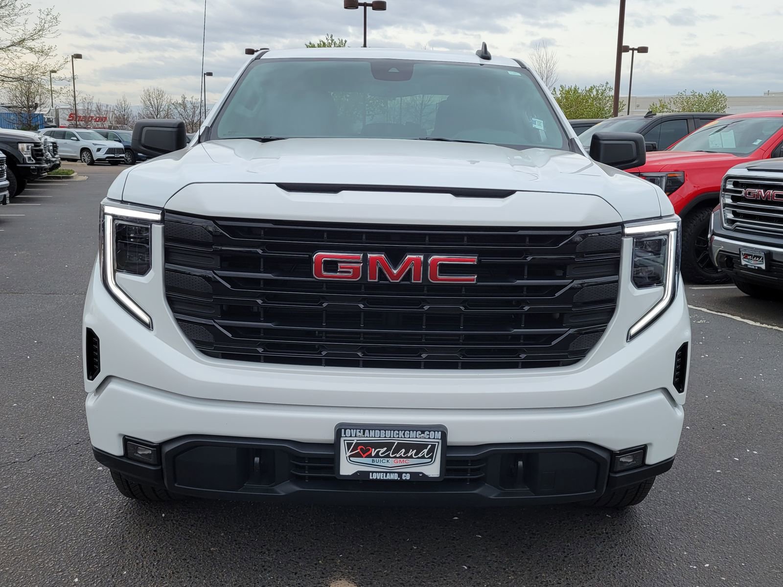 Used 2025 GMC Sierra 1500 Elevation image 8