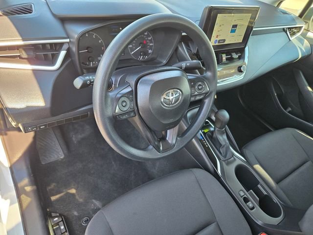 Used 2025 Toyota Corolla LE FWD image 13