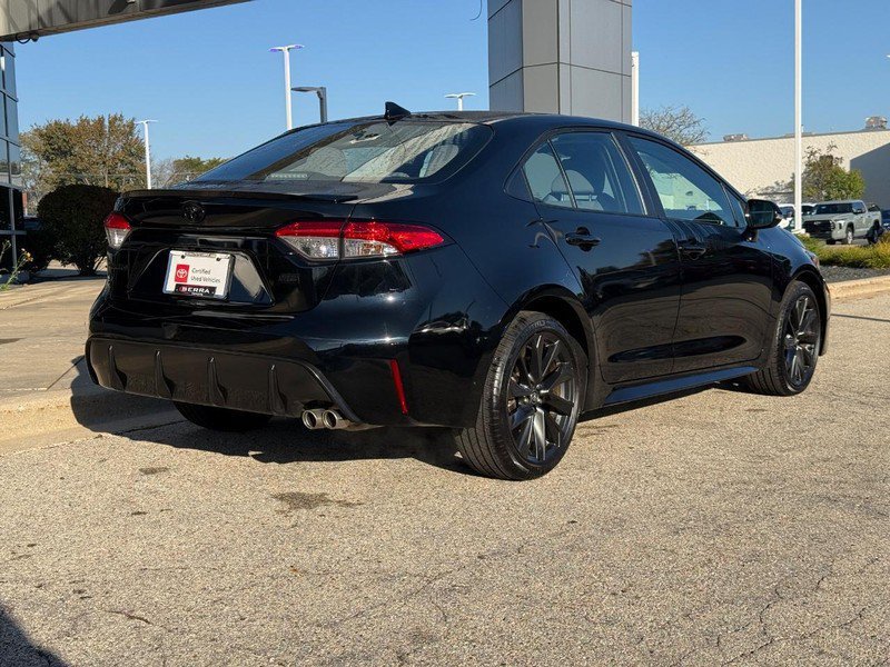 Used 2024 Toyota Corolla SE FWD image 3