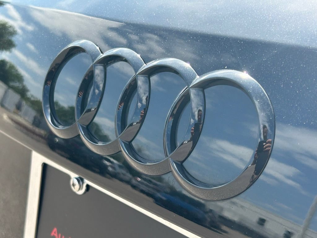 Certified 2025 Audi Q3 2.0T Premium w/ Convenience Package AWD/4WD image 56