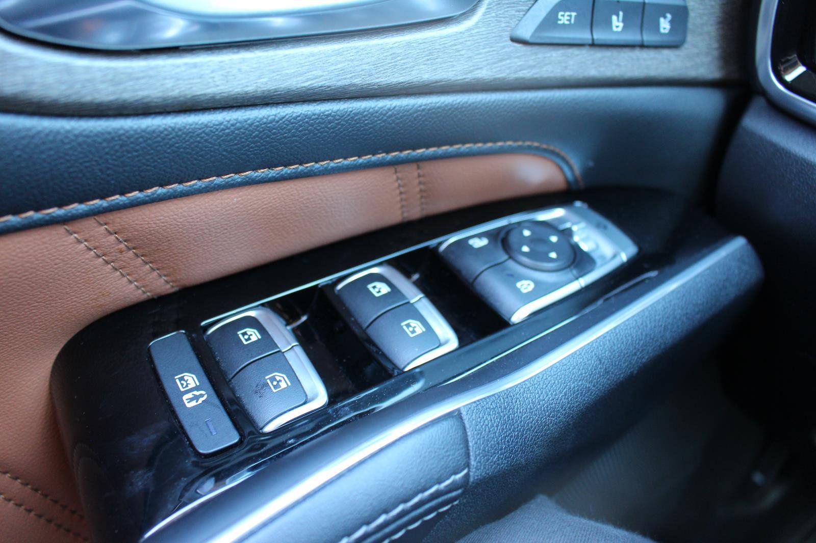 Used 2022 Kia Sorento SX Prestige w/ Rust Color Package image 28