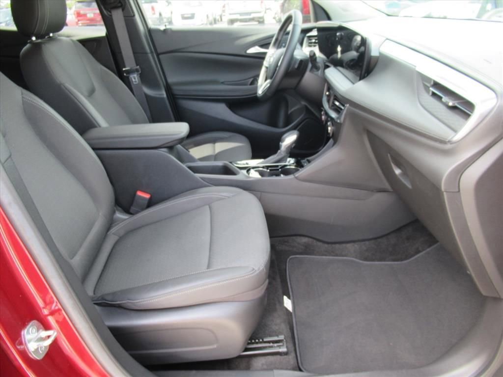 Used 2024 Buick Encore GX Preferred w/ Comfort Package image 10