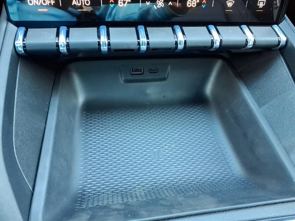 New 2026 GMC Terrain Elevation image 12