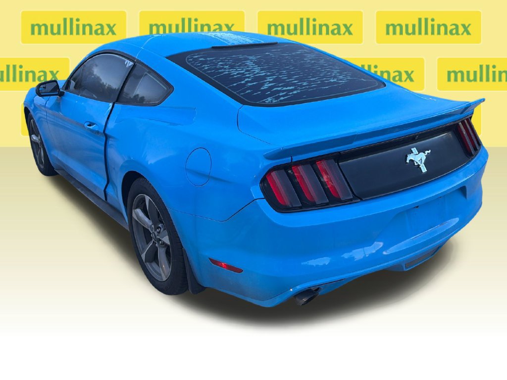 Used 2017 Ford Mustang Coupe RWD image 9