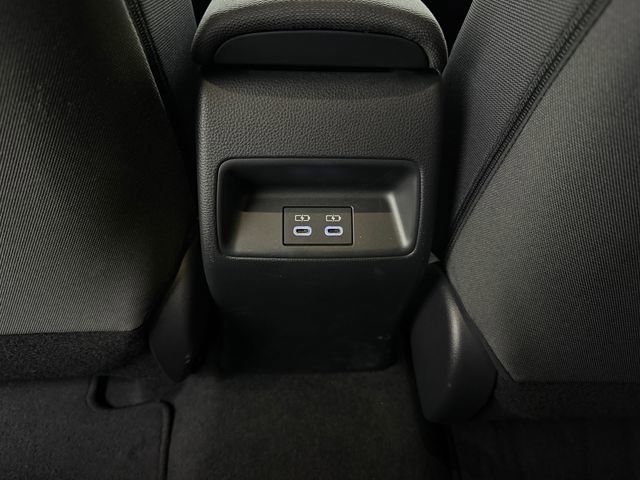 Used 2026 Toyota Corolla SE image 32