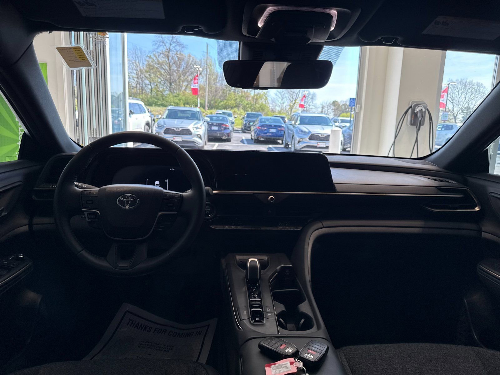Used 2023 Toyota Crown AWD/4WD image 13