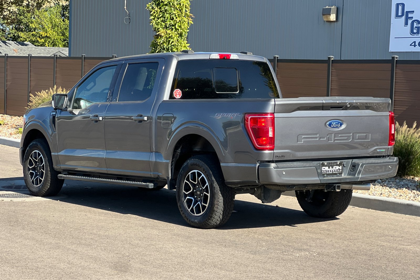Used 2022 Ford F150 XLT w/ Equipment Group 302A High AWD/4WD image 9