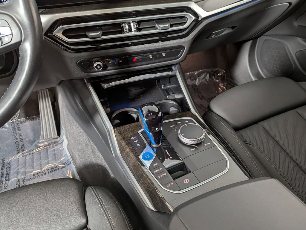 Certified 2023 BMW i4 eDrive35 w/ Premium Package image 38