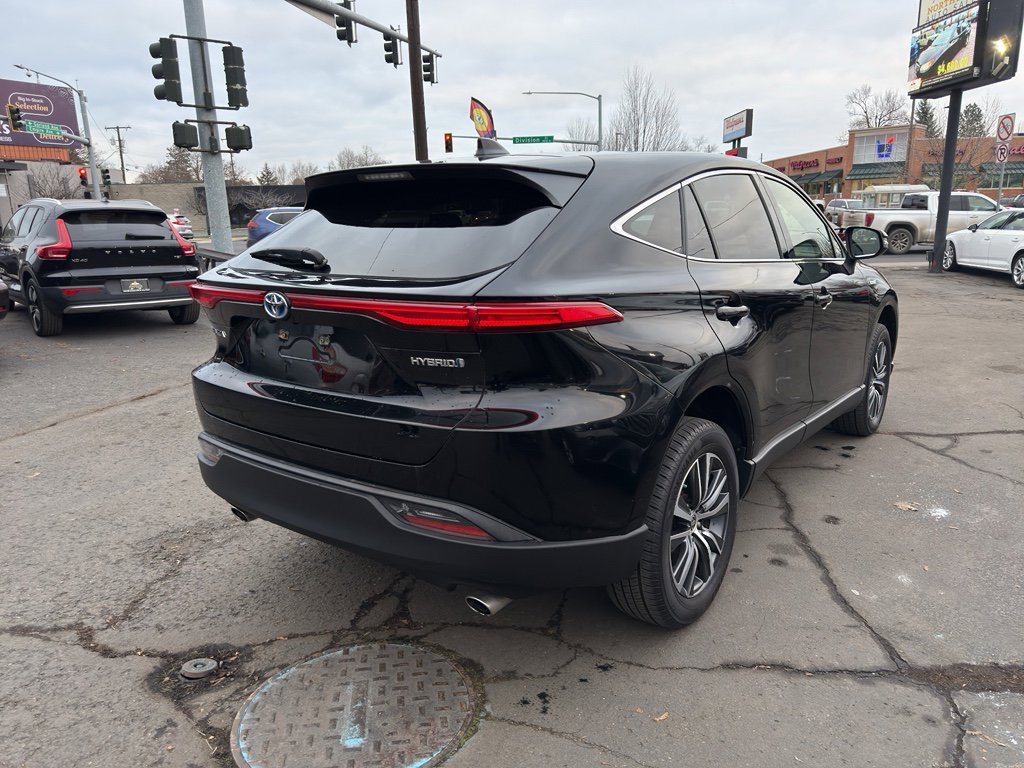 Used 2021 Toyota Venza LE image 6