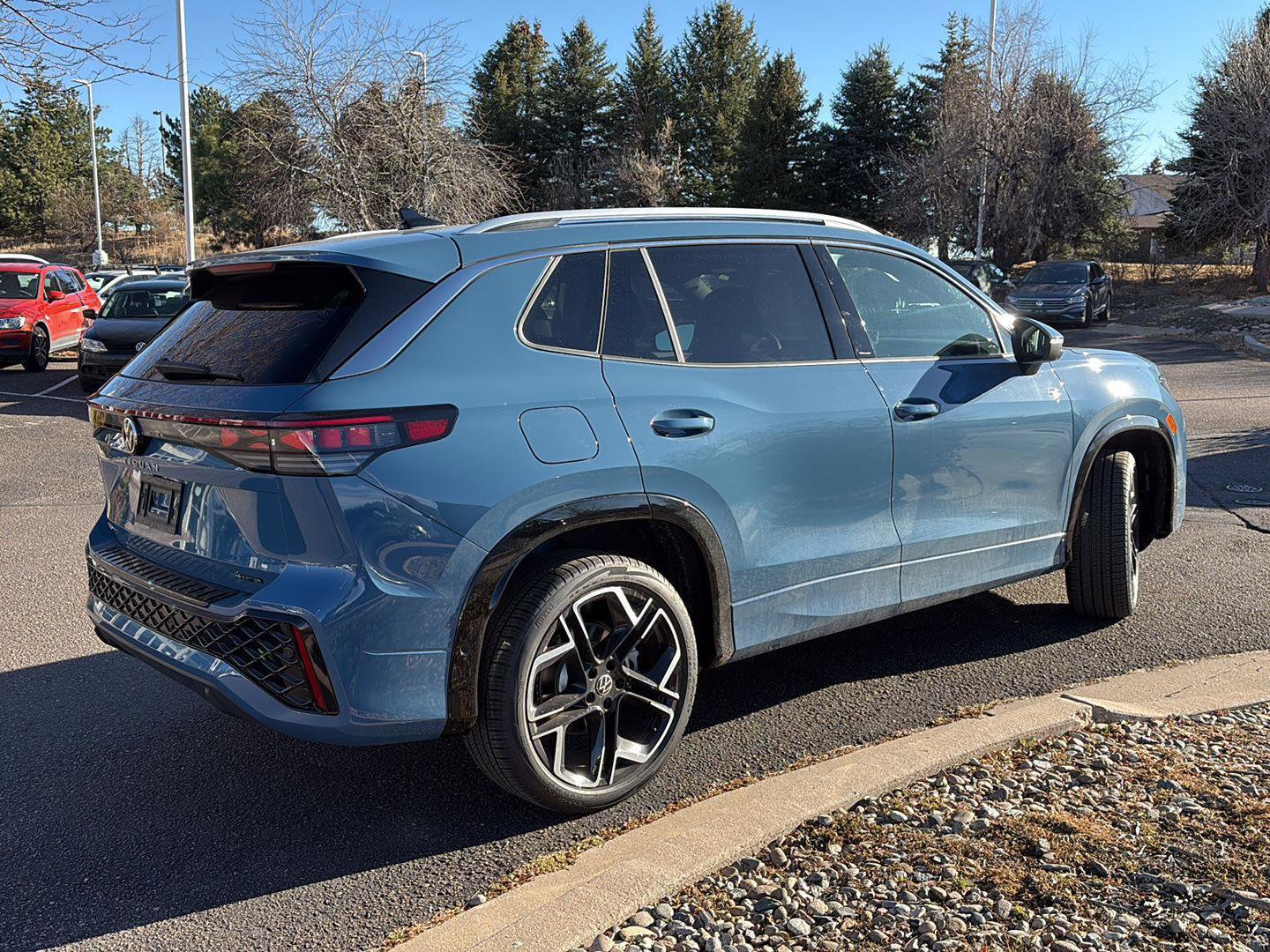 New 2026 Volkswagen Tiguan SEL R-Line image 6