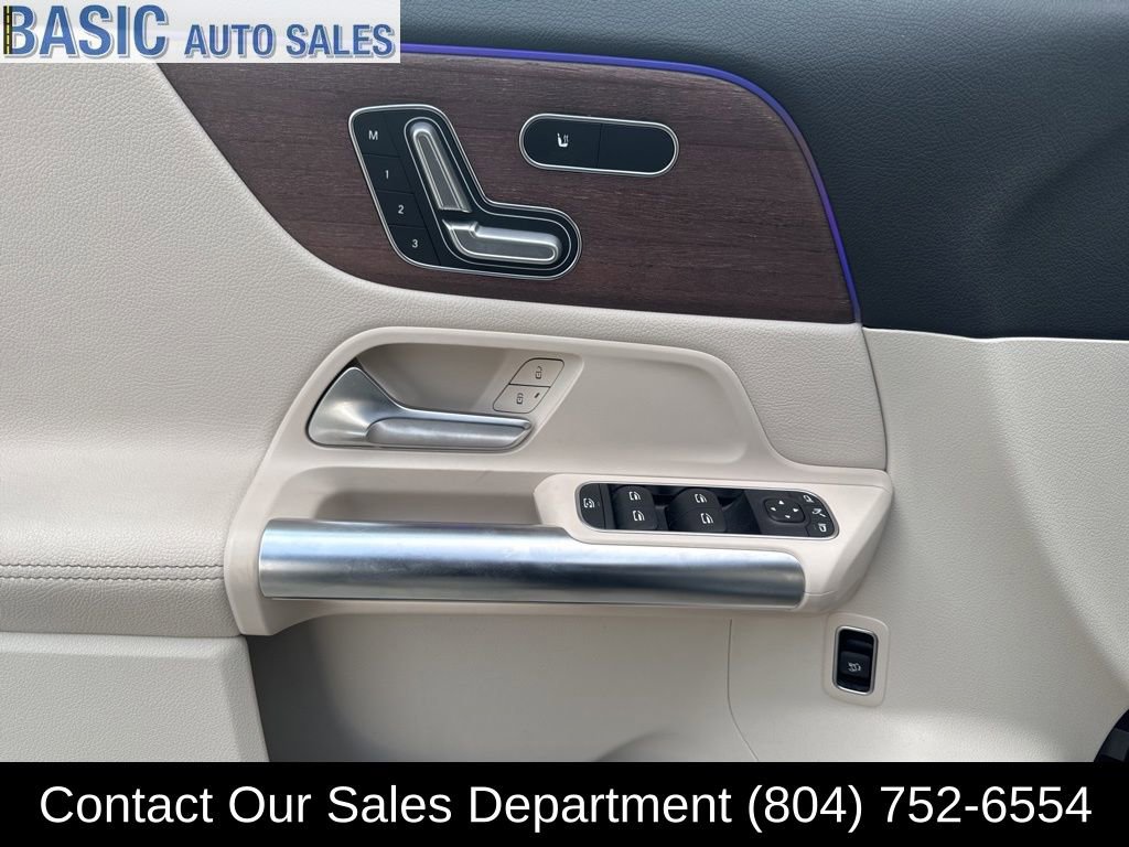 Used 2023 Mercedes-Benz GLA 250 4MATIC image 7