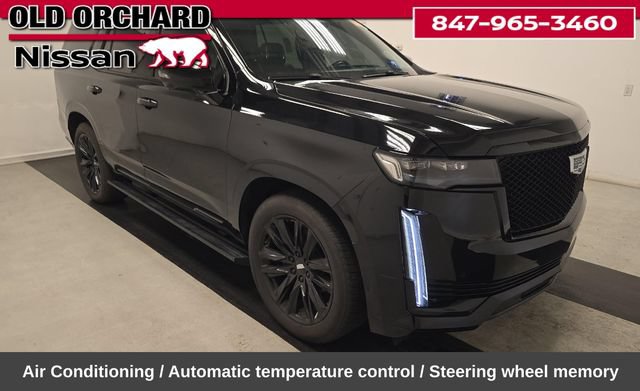 Used 2023 Cadillac Escalade Sport Platinum AWD/4WD image 2