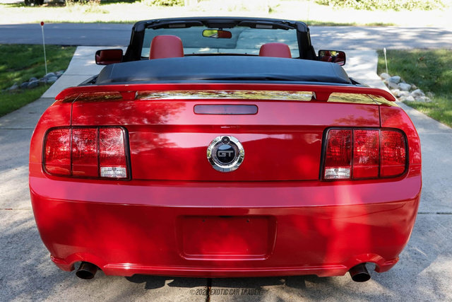 Used 2006 Ford Mustang GT Premium RWD image 7