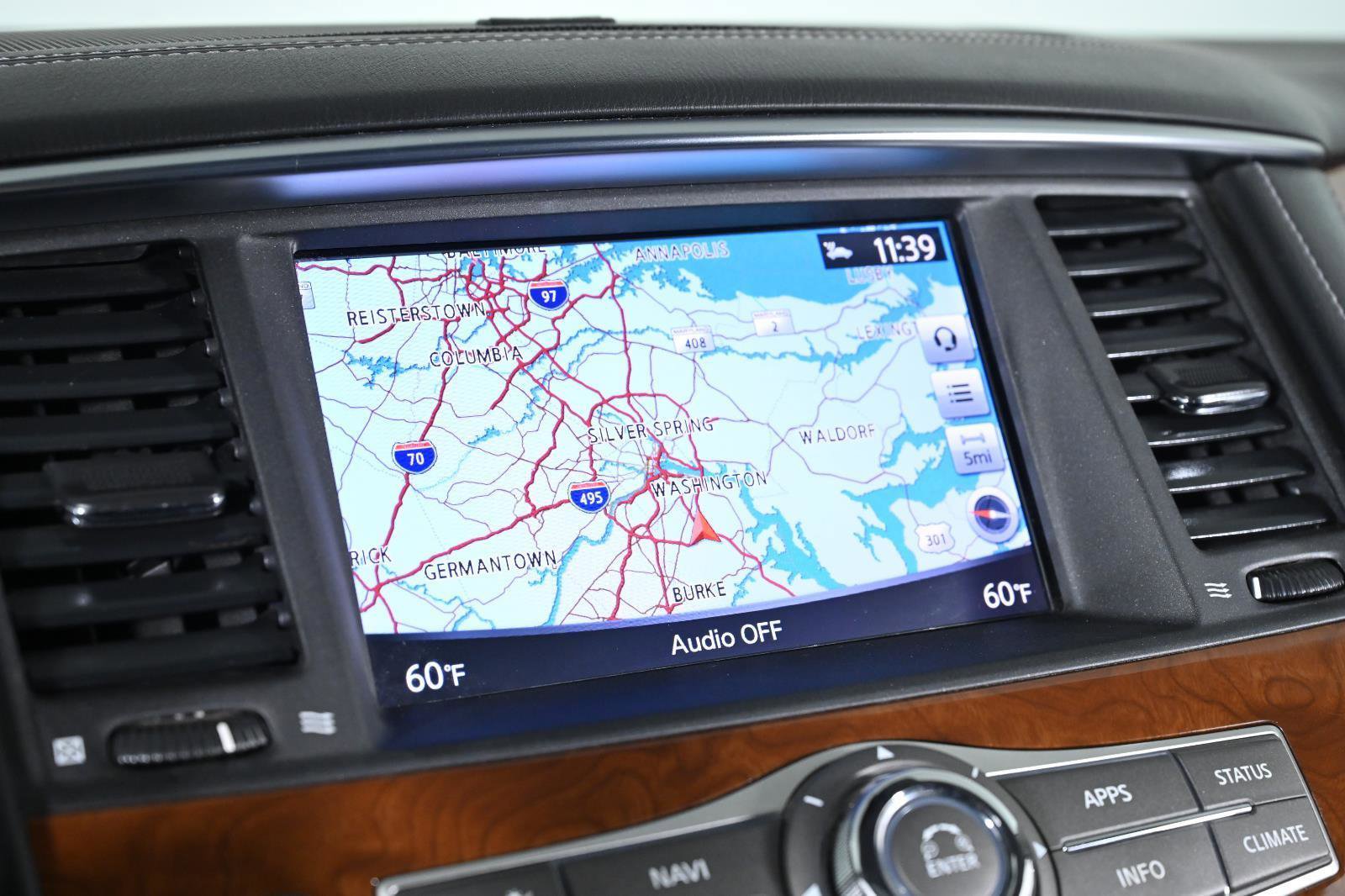 Used 2018 INFINITI QX80 image 13