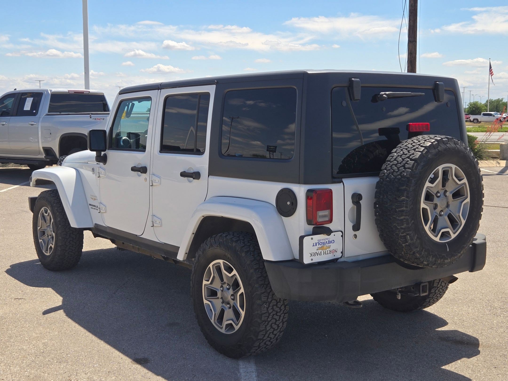 Used 2013 Jeep Wrangler Unlimited Sahara w/ Trailer Tow Group AWD/4WD image 4