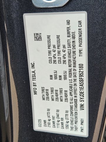 Used 2025 Tesla Model 3 Long Range RWD image 19