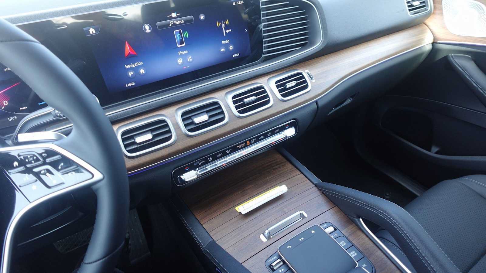 Used 2026 Mercedes-Benz GLE 350 4MATIC image 32