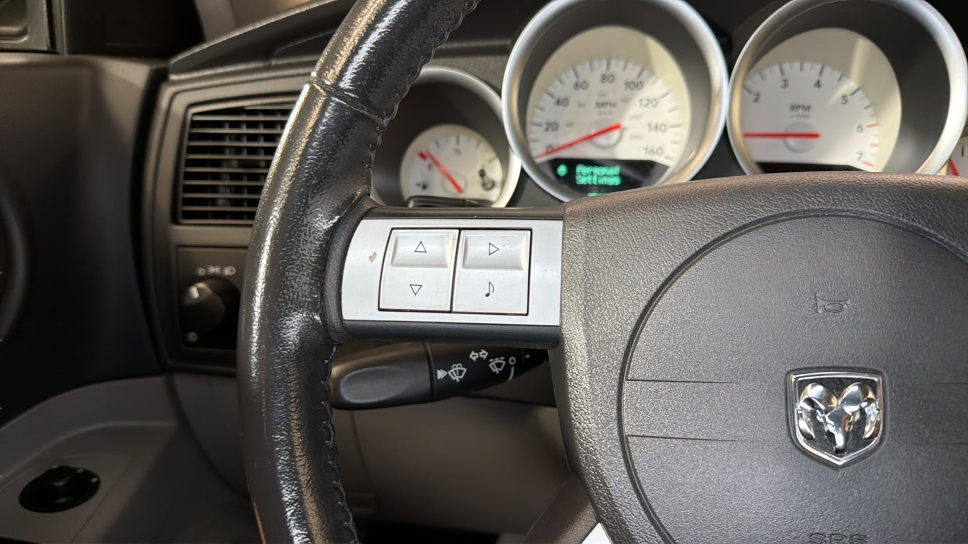 Used 2006 Dodge Charger R/T w/ Convenience Group II RWD image 24