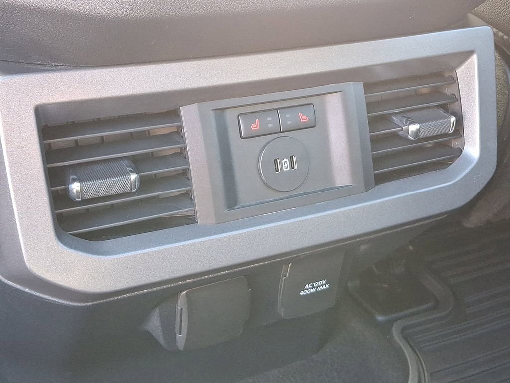 Used 2023 Ford F350 Lariat w/ Lariat Ultimate Package image 11