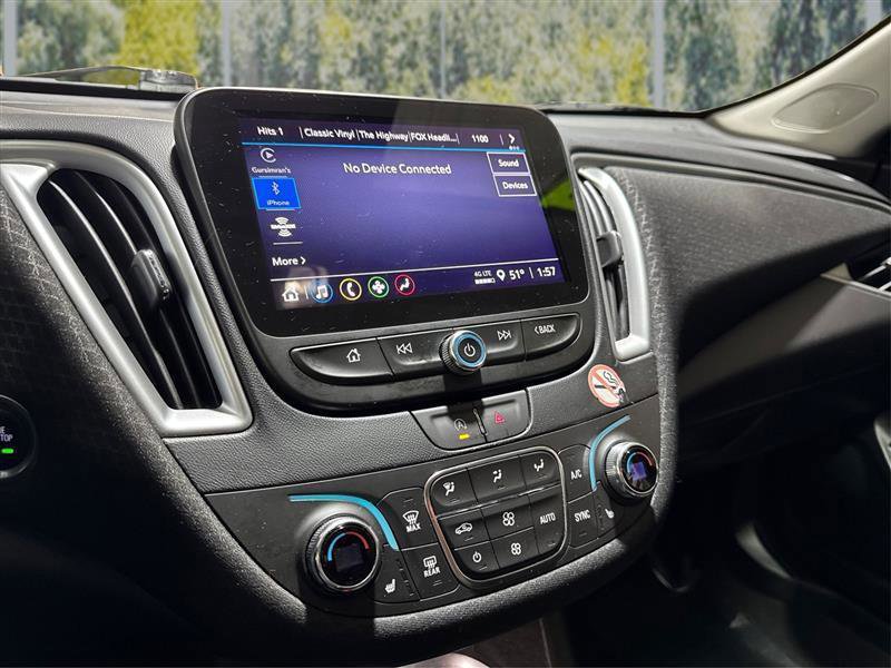 Used 2023 Chevrolet Malibu LT image 14