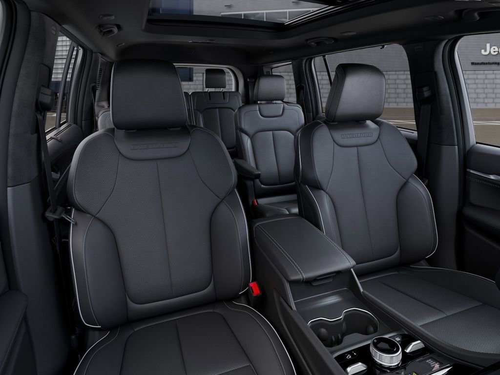 New 2025 Jeep Grand Cherokee L Overland w/ Advanced Protech Group III AWD/4WD image 16