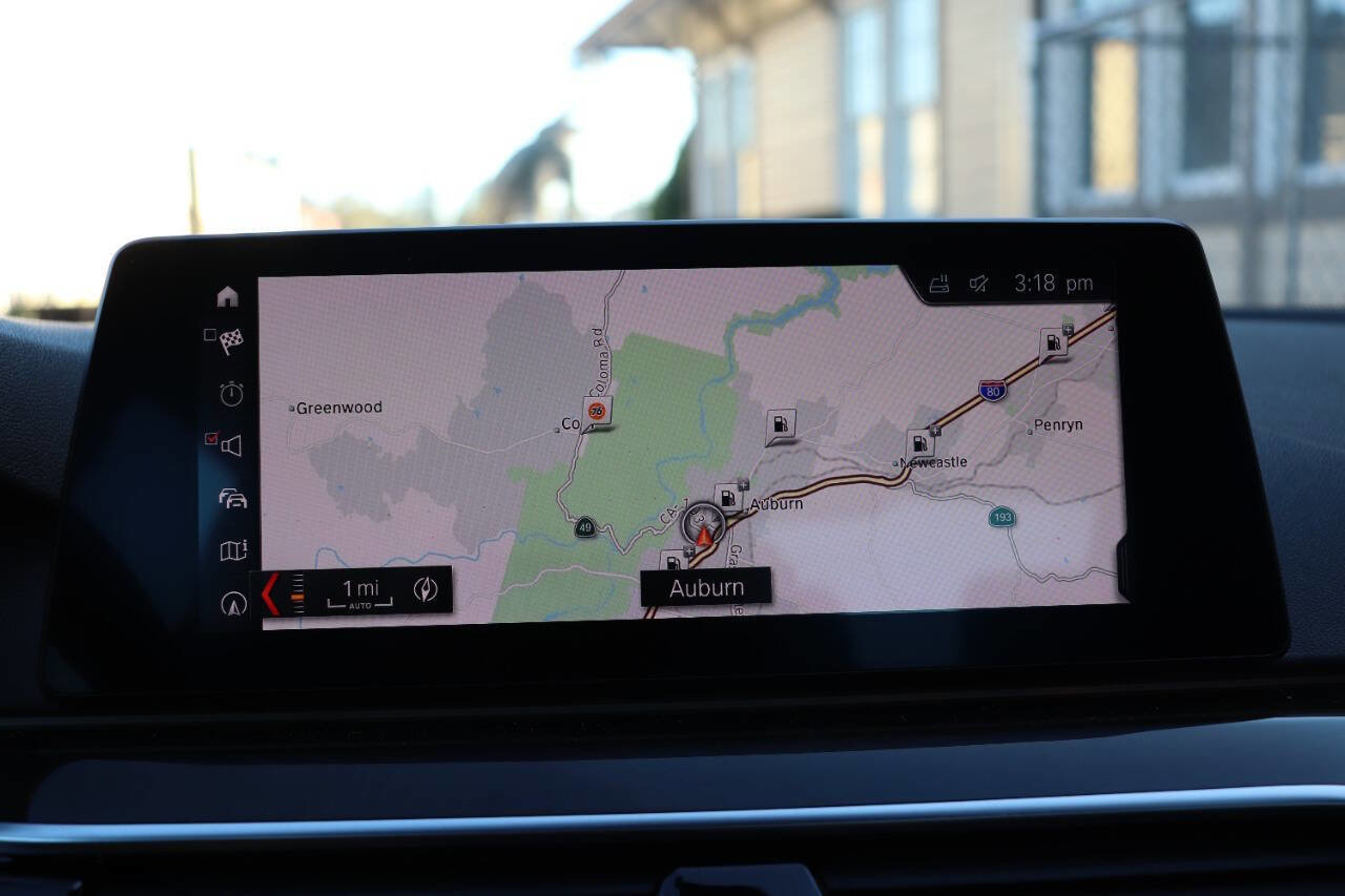 Used 2019 BMW 530i w/ Convenience Package image 31