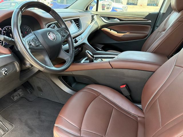 Used 2020 Buick Enclave Avenir w/ Avenir Technology Package AWD/4WD image 18