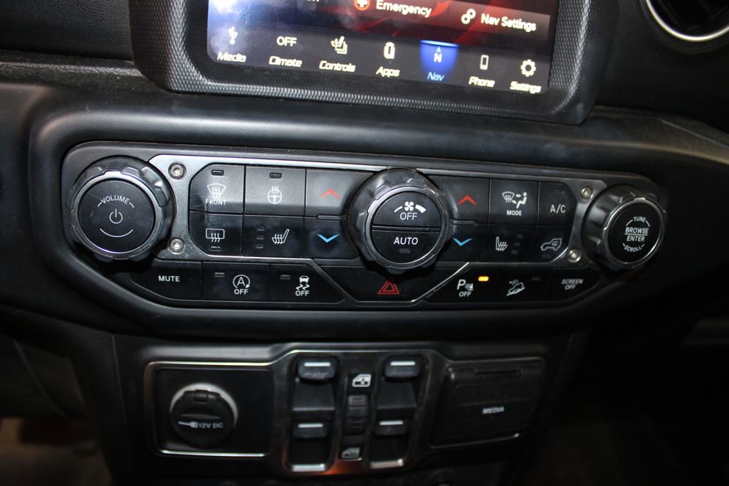 Used 2020 Jeep Wrangler Unlimited Sahara w/ Dual Top Group image 28