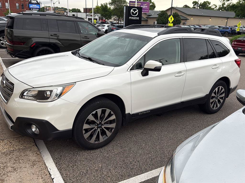 Used 2017 Subaru Outback 2.5i Limited w/ Popular Package #5 AWD/4WD image 21