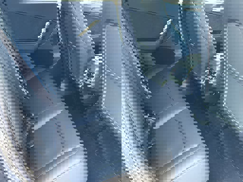 Used 2023 Tesla Model Y Long Range image 14