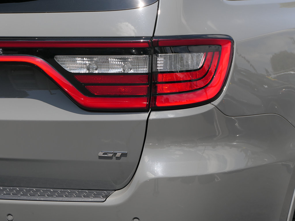 Used 2024 Dodge Durango GT RWD image 4