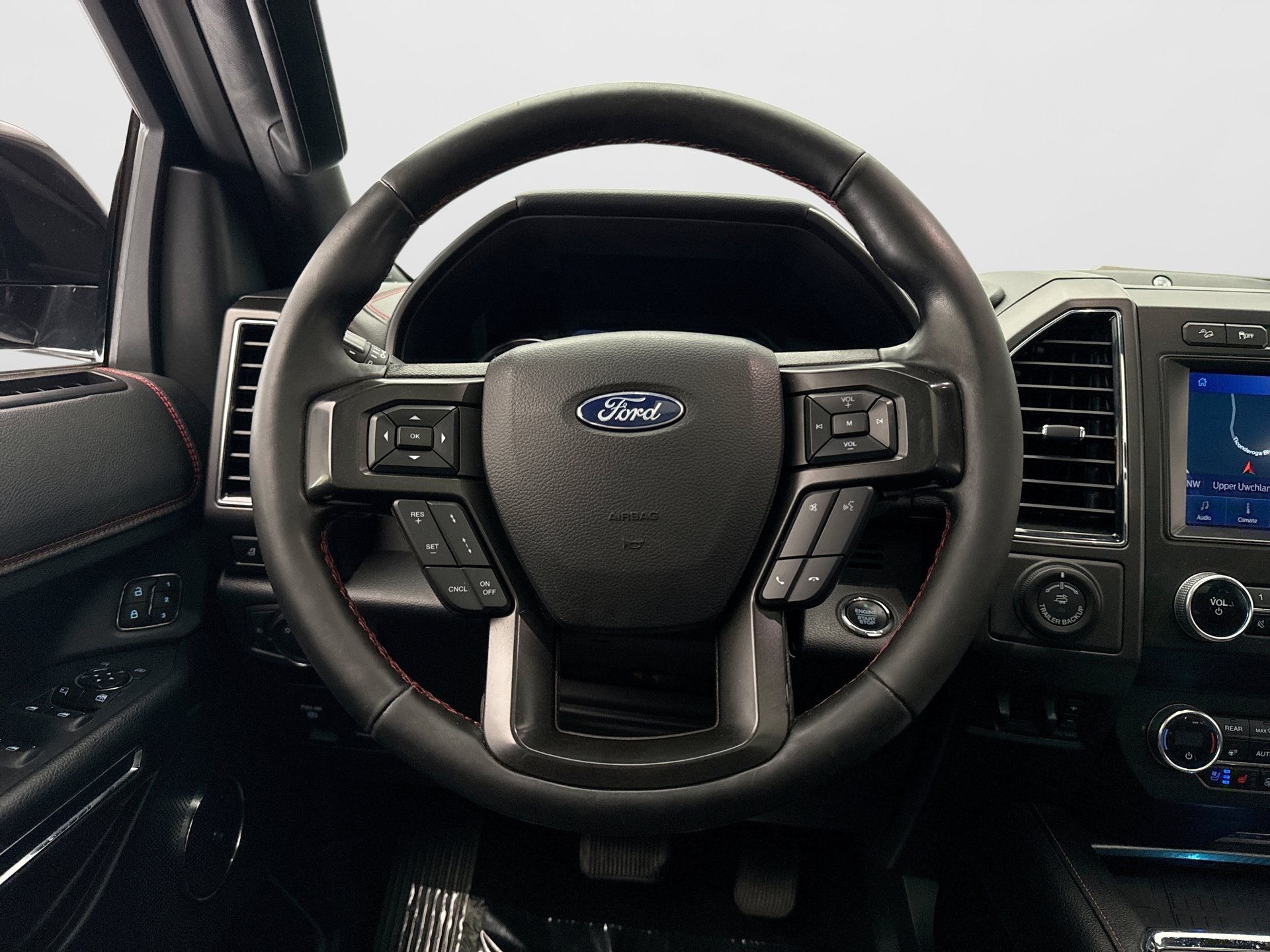 Used 2020 Ford Expedition Limited w/ Equipment Group 303A AWD/4WD image 12