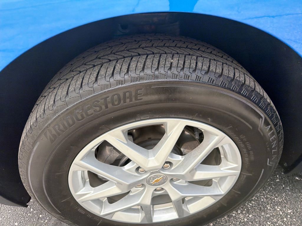 Used 2024 Chevrolet Equinox LT AWD/4WD image 29