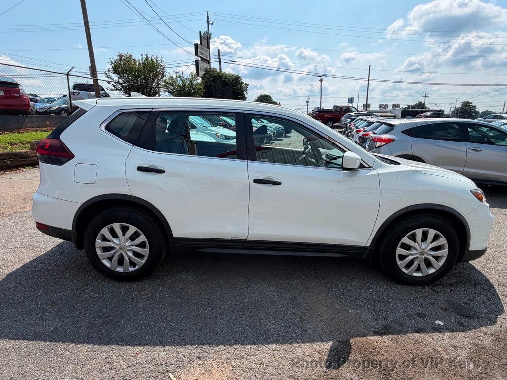 Used 2018 Nissan Rogue S FWD image 4