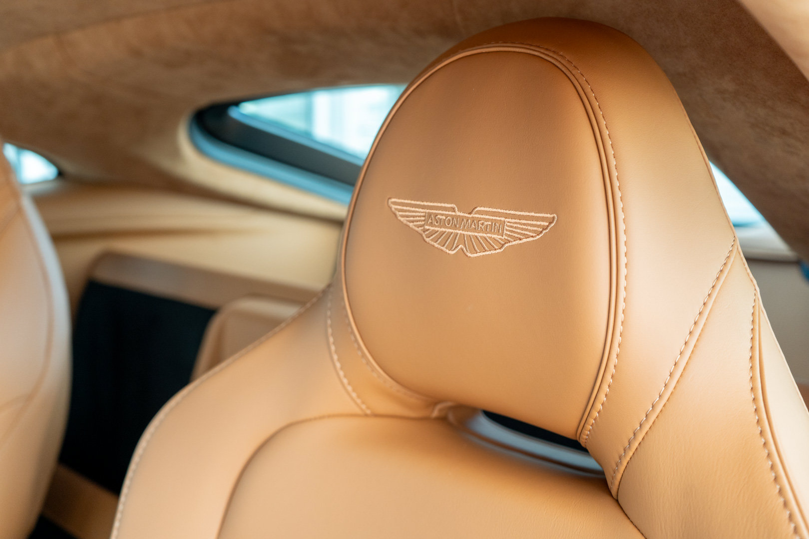 New 2026 Aston Martin V8 Vantage S RWD image 5