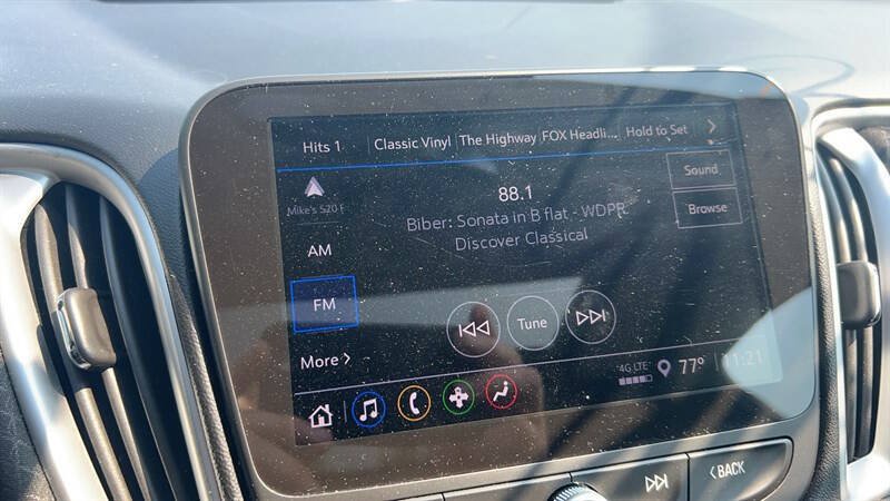 Used 2023 Chevrolet Malibu LT FWD image 18