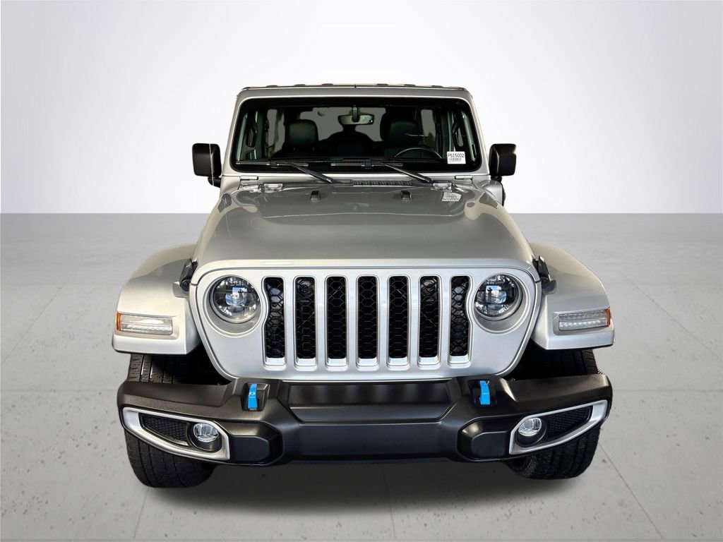 Used 2023 Jeep Wrangler Unlimited Sahara w/ Cold Weather Group image 3