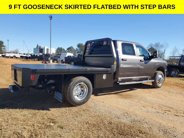 New 2025 RAM 3500 Tradesman w/ Chrome Appearance Group AWD/4WD image 6