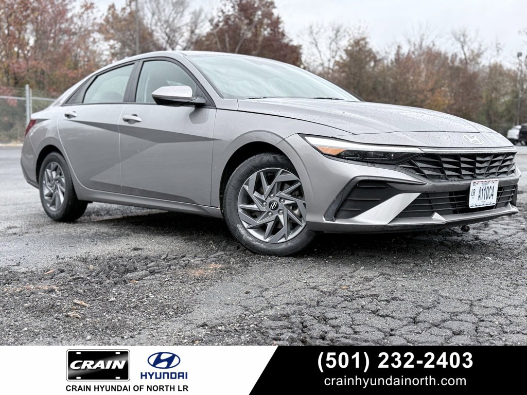 Certified 2024 Hyundai Elantra SEL image 1
