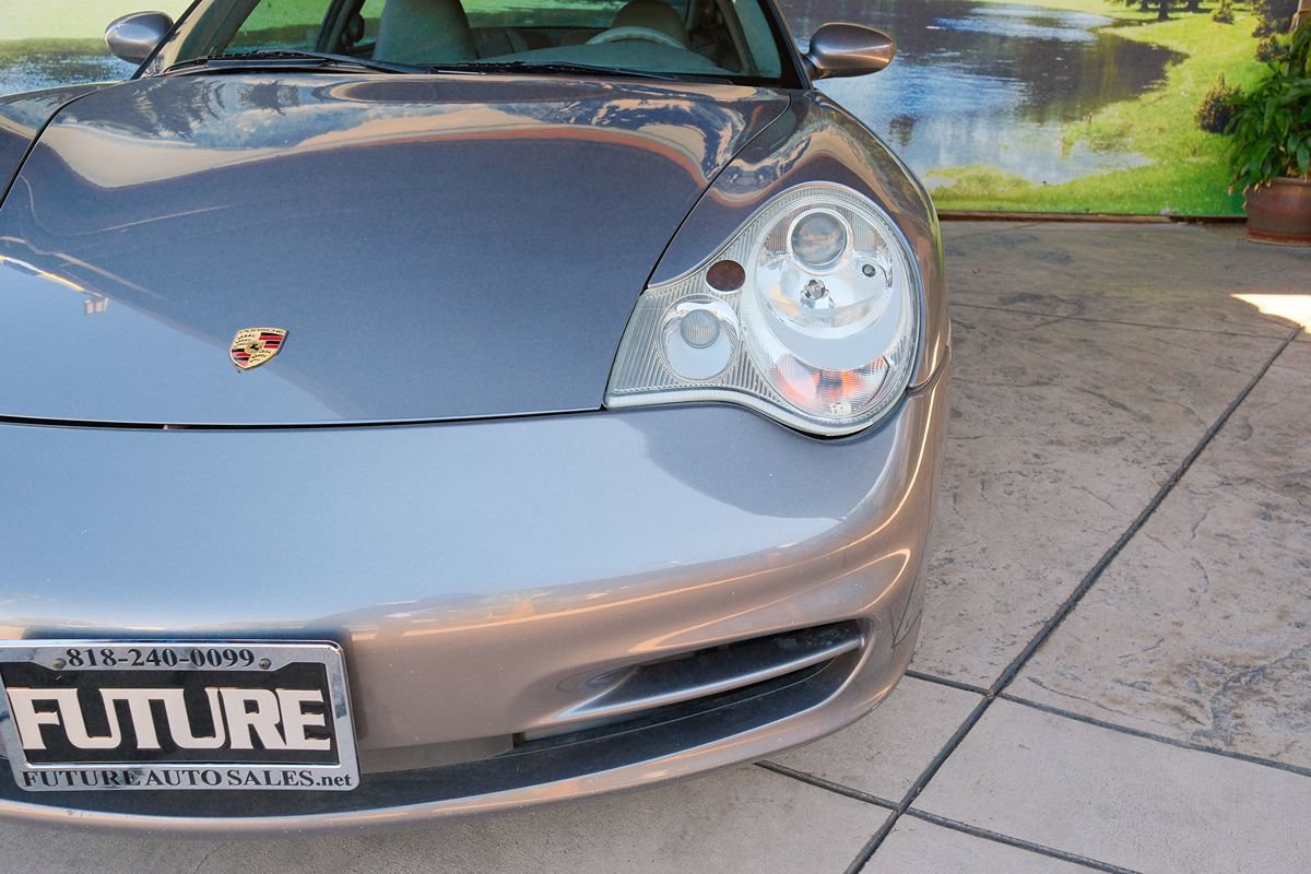 Used 2004 Porsche 911 Carrera RWD image 38