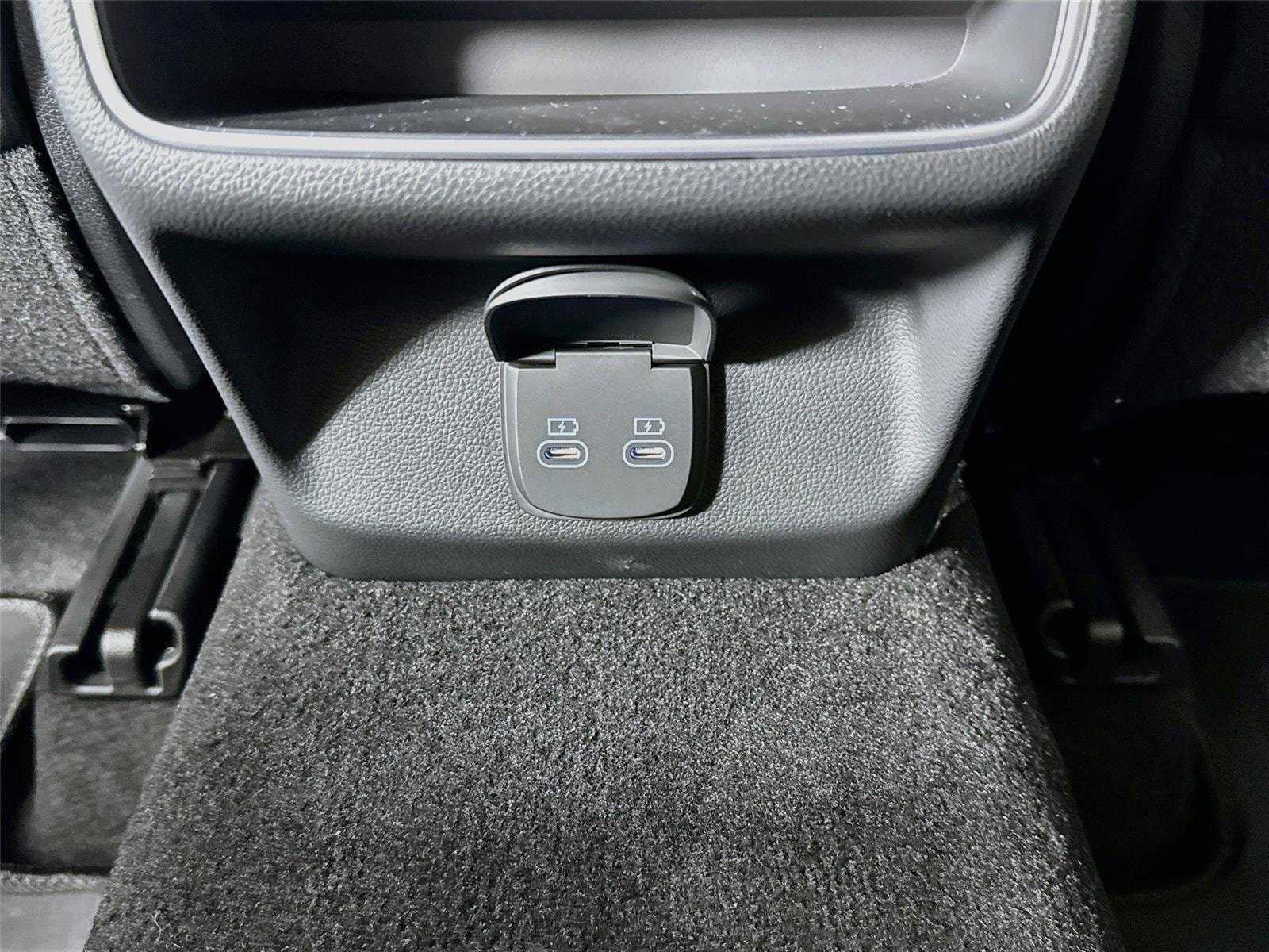 New 2027 Genesis GV70 2.5T Advanced AWD/4WD image 28