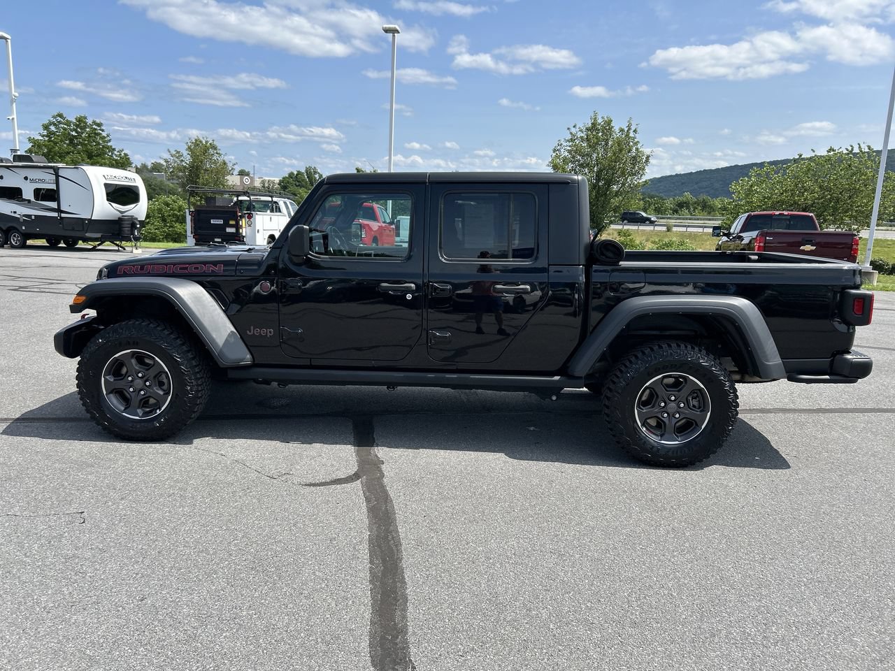 Used 2023 Jeep Gladiator Rubicon AWD/4WD image 4