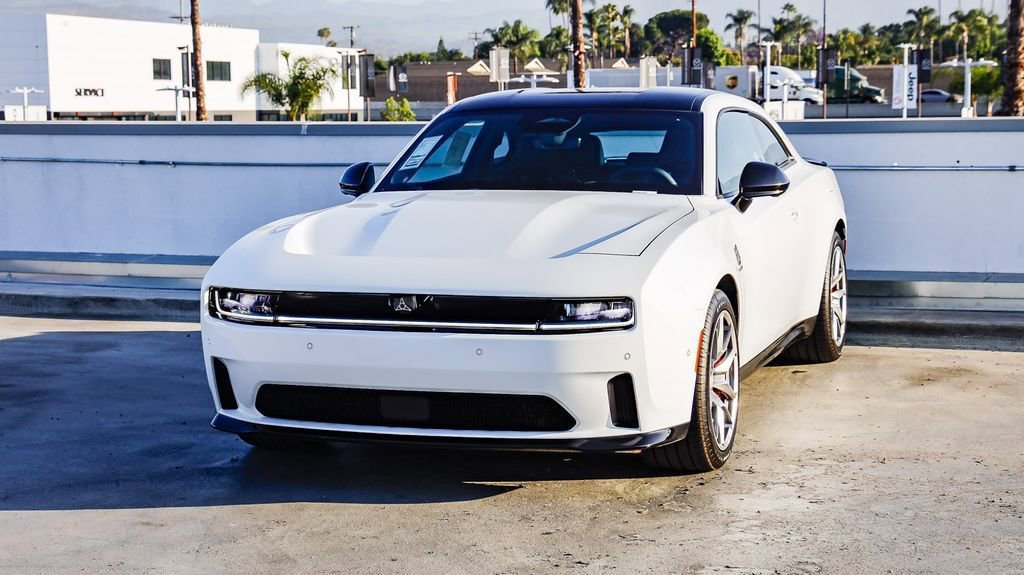 New 2024 Dodge Charger Daytona Scat Pack w/ Plus Group image 4