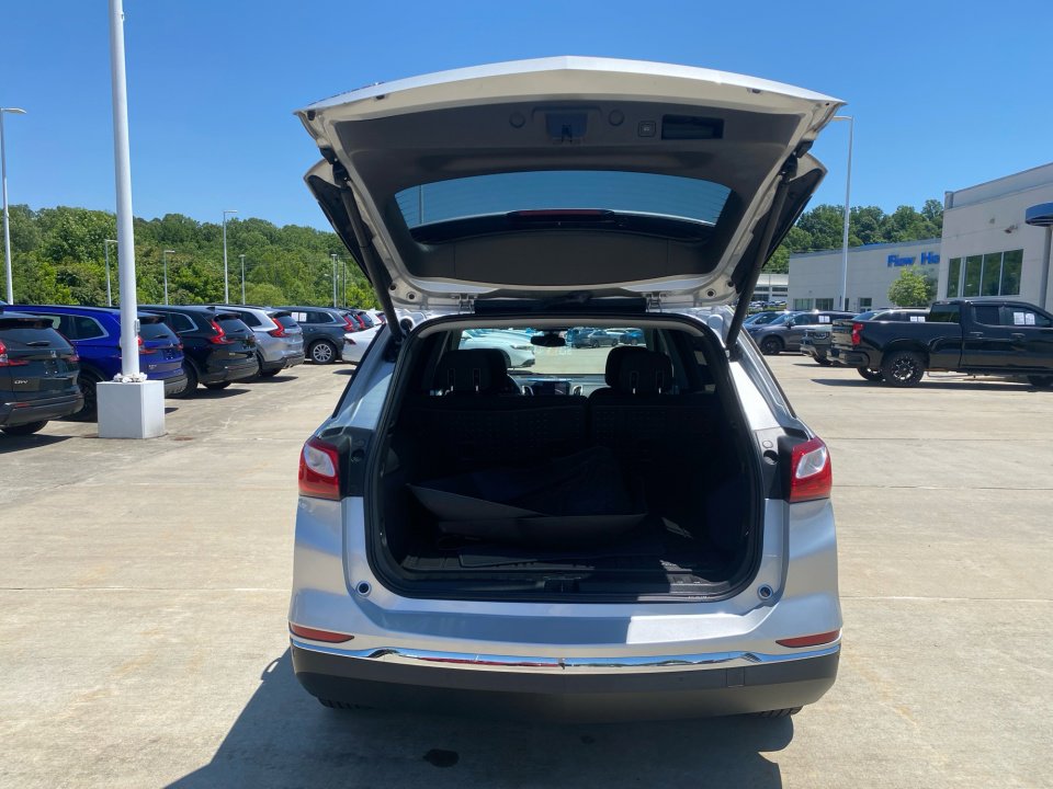 Used 2020 Chevrolet Equinox LT FWD image 18