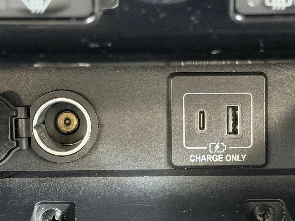 Used 2019 Nissan Pathfinder SV FWD image 48