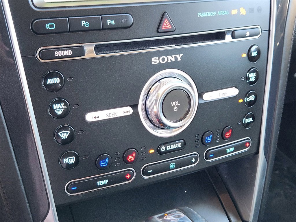 Used 2018 Ford Explorer Platinum image 23